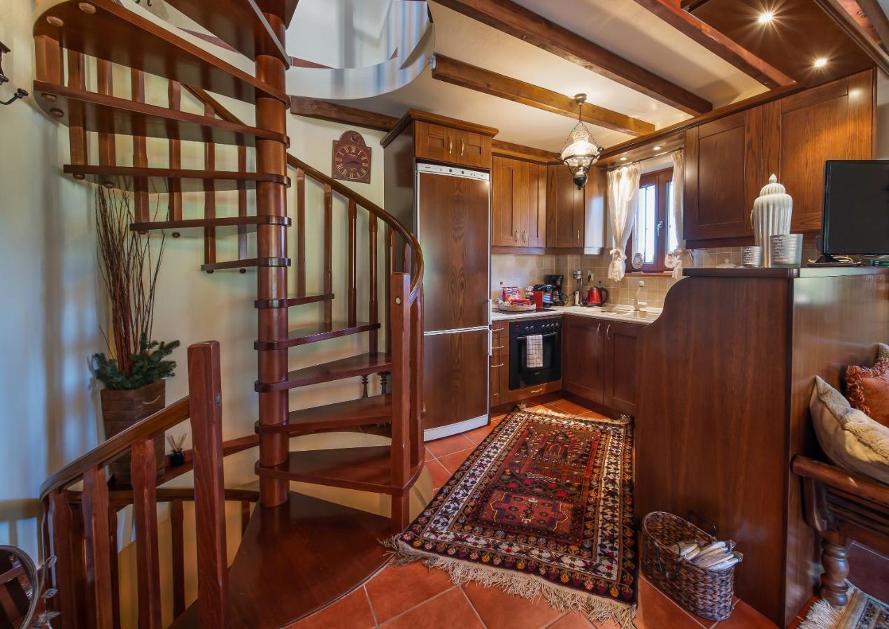 Livadi Cozy Villa 阿拉霍瓦 外观 照片